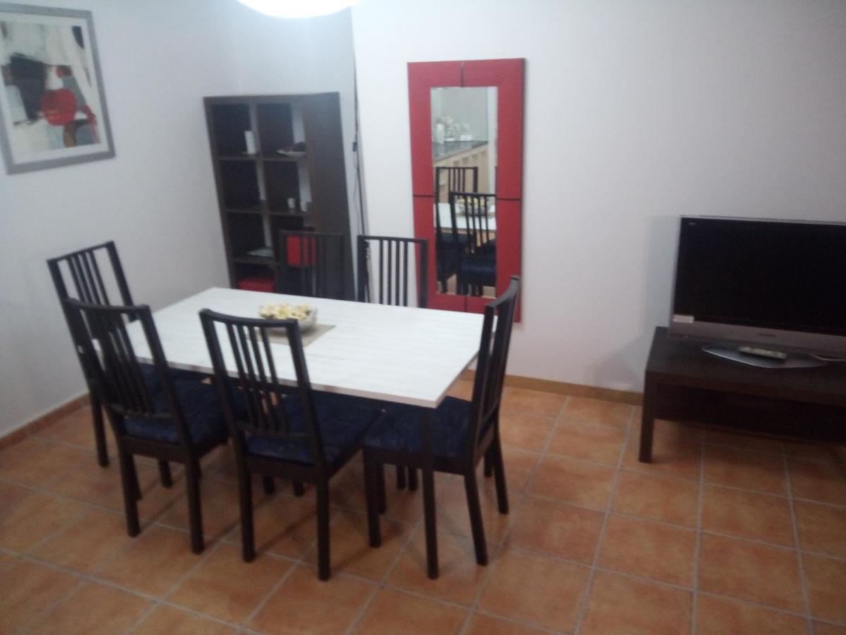 Apartamentos Loen Aren Bagian luar foto